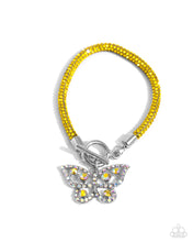 Load image into Gallery viewer, On SHIMMERING Wings - Yellow Set
